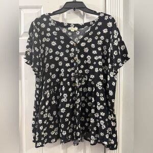 Indigo Rose Black Daisy Button Front Babydoll Top – Size 2X